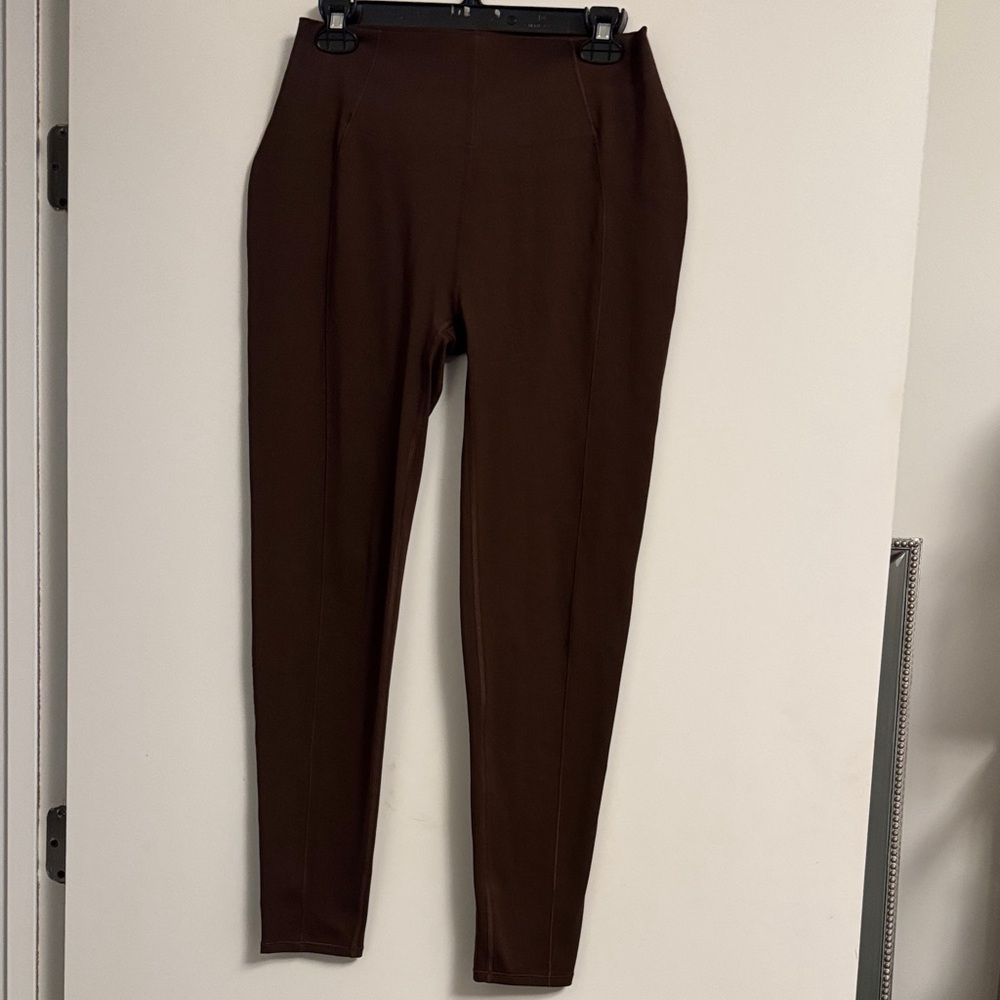 North Face x Skims leggings size large